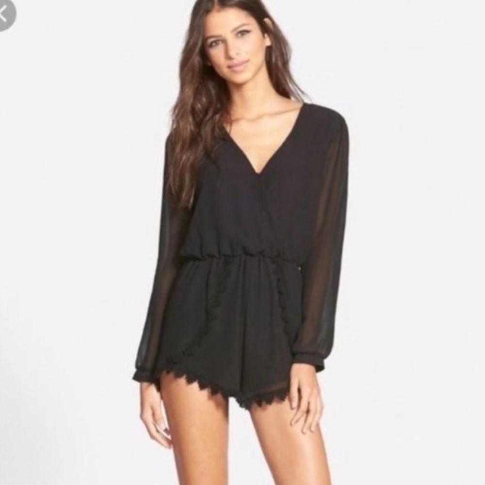 ASTR long sleeve romper L black